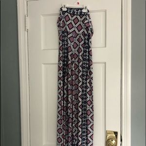 fun flowy pants! comfy and stretchy